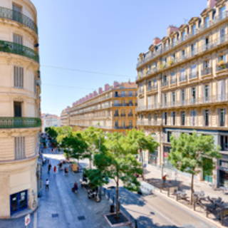 Bureau privé 22 m² 6 postes Location bureau Rue de la République Marseille 13001 - photo 12